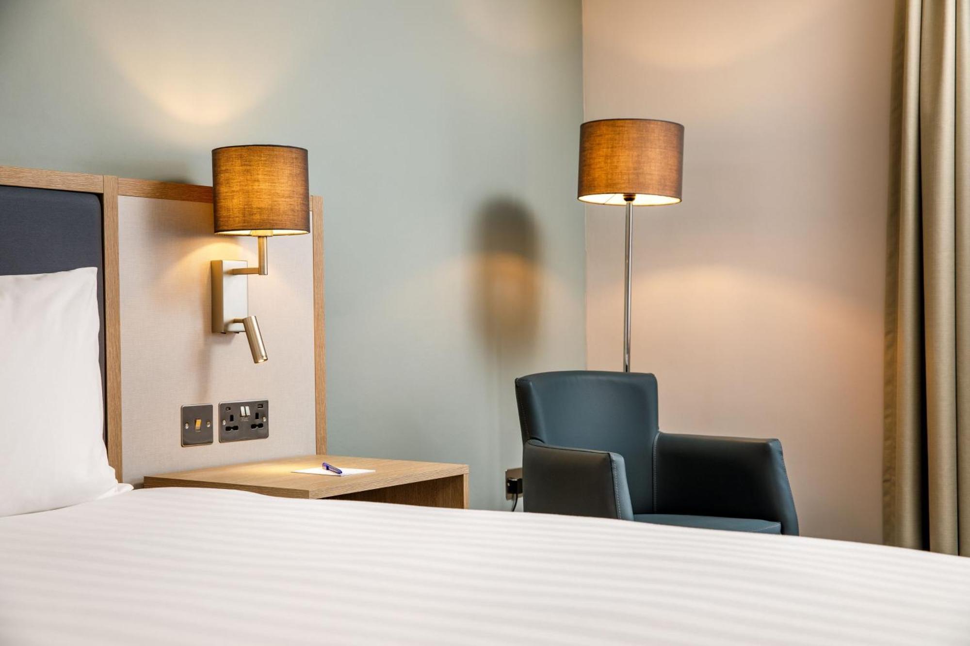 เดลตา โฮเทล บาย แมริออท มิลตัน เคนส์ Hotel มิลตันคีนส์ ภายนอก รูปภาพ